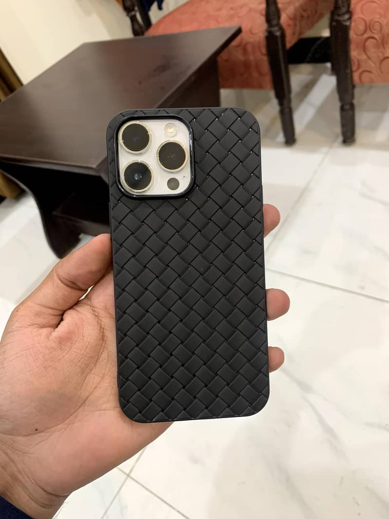 iPhone 14 Pro Max 7