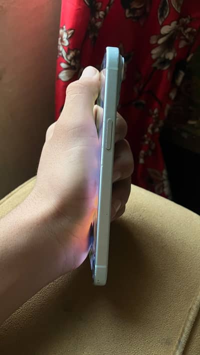 Apple iPhone 15