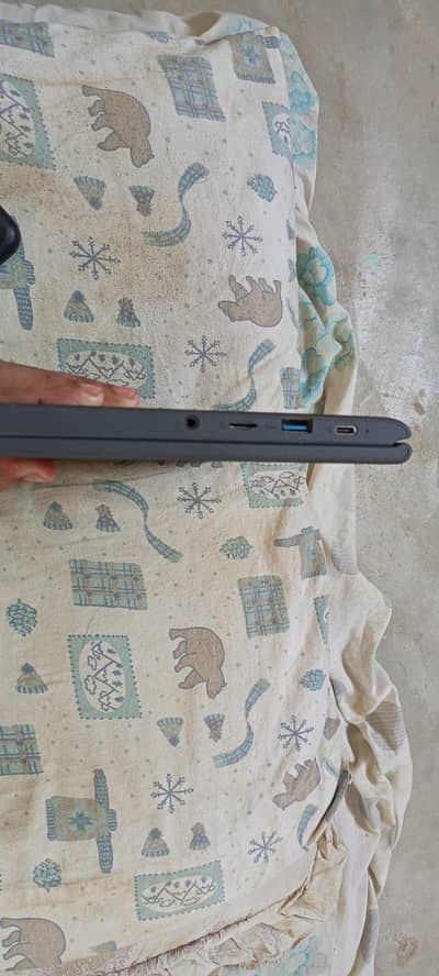AMD A4 chromebook 64Gb Good Condition