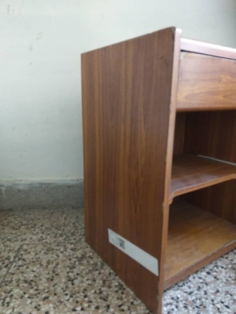 wooden computer table 4