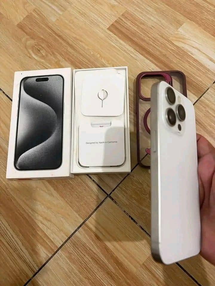 Apple iPhone 15 Pro 1