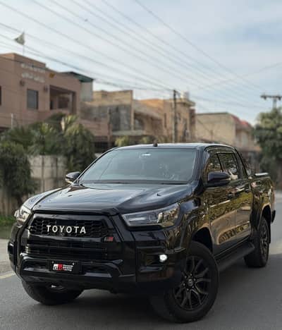 Toyota Revo GR S 2025  360 camra