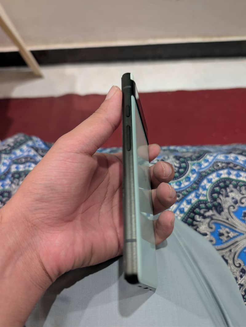 Google Pixel 6a 1