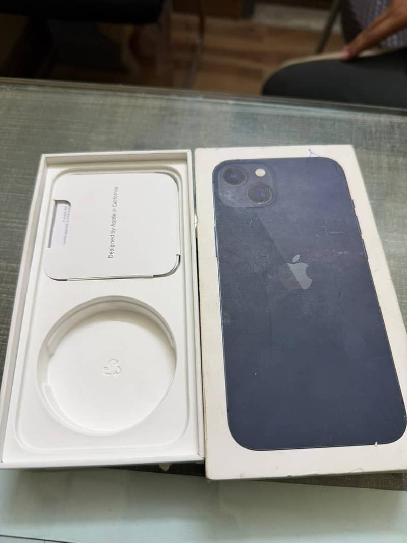 Apple iPhone 13 1
