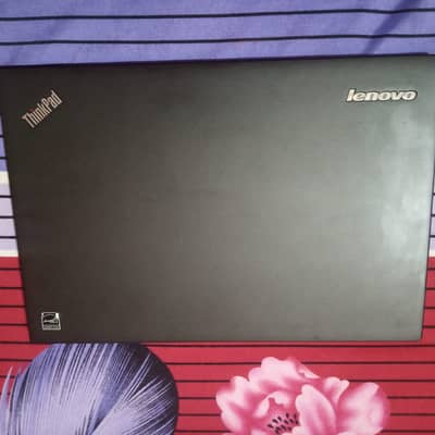 LENOVO LAPTOP COREi5 in Excellent Condition FOR SALE IN GOOD PRICE