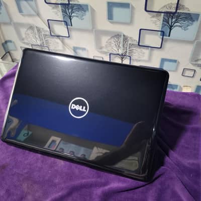 Dell Inspiron 15 core i7 7th Gen 4 GB Graphics card