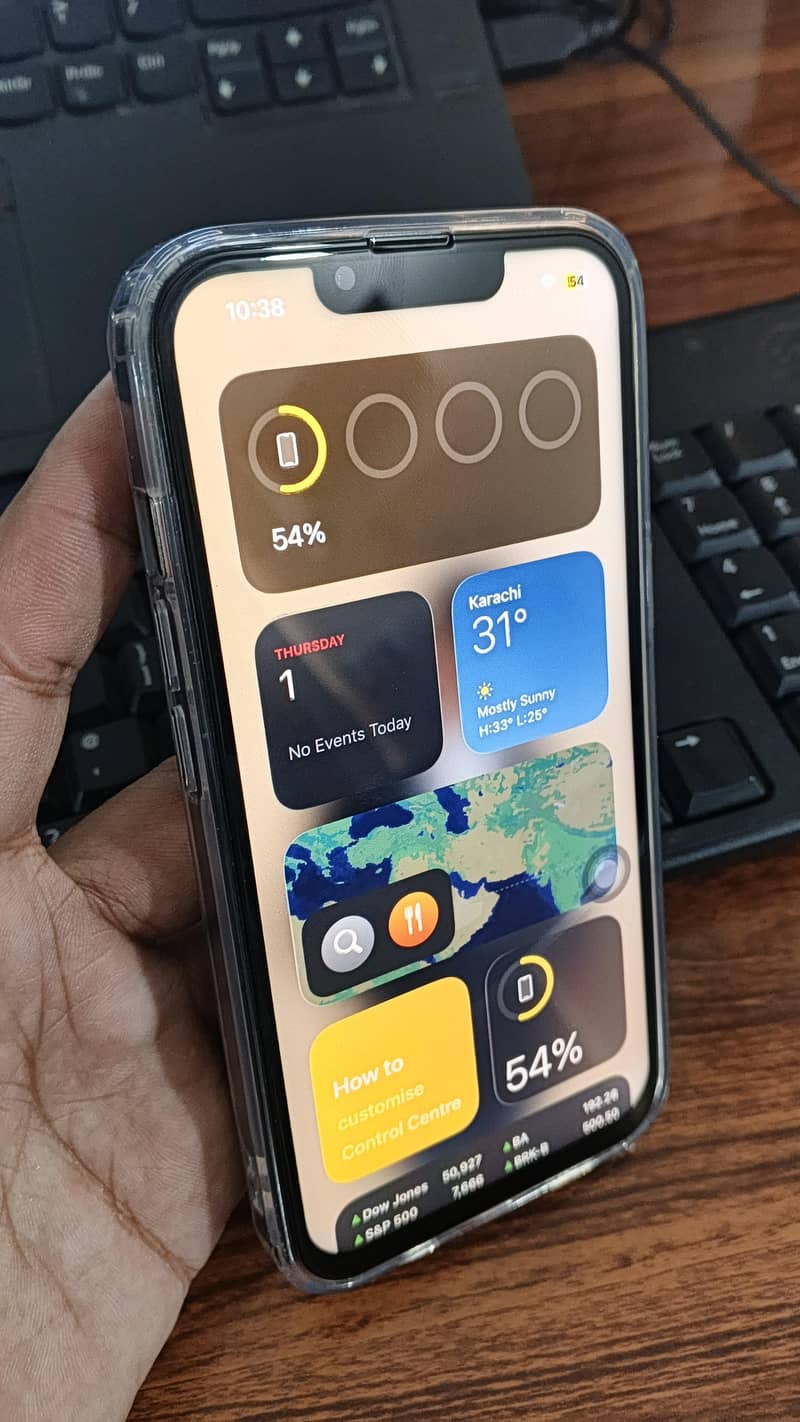 Apple iPhone 13 3