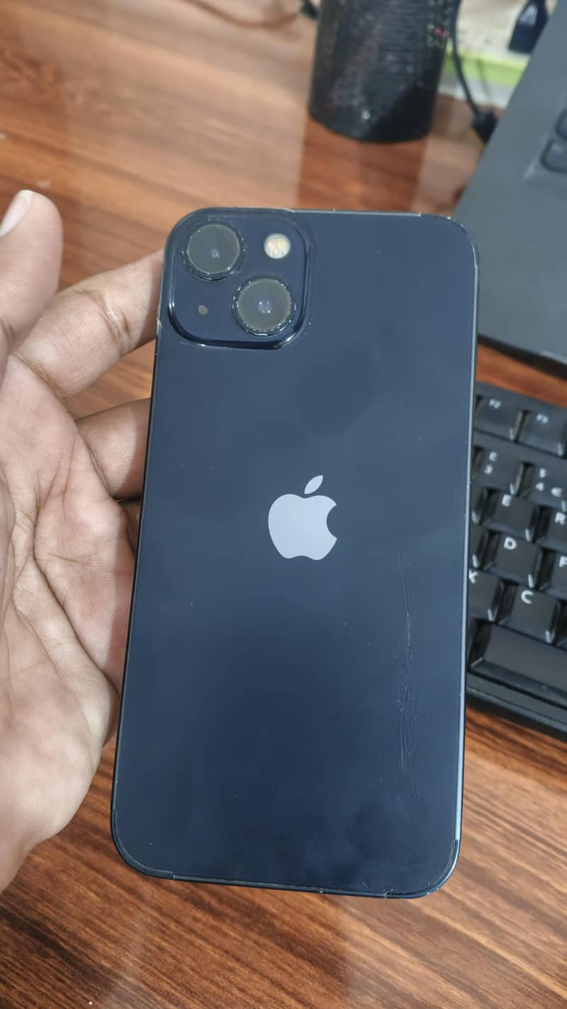 Apple iPhone 13 10