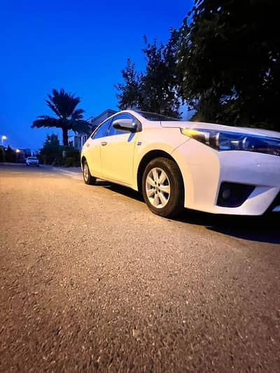 Toyota Altis Grande 2015