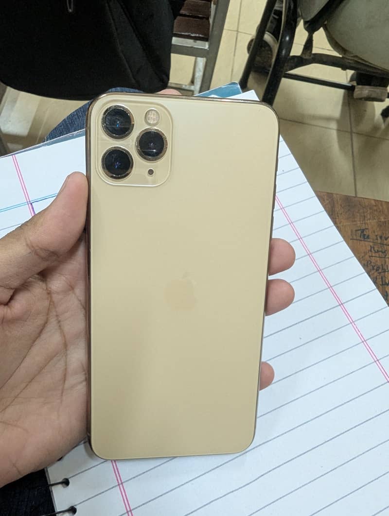Apple iPhone 11 Pro Max 1