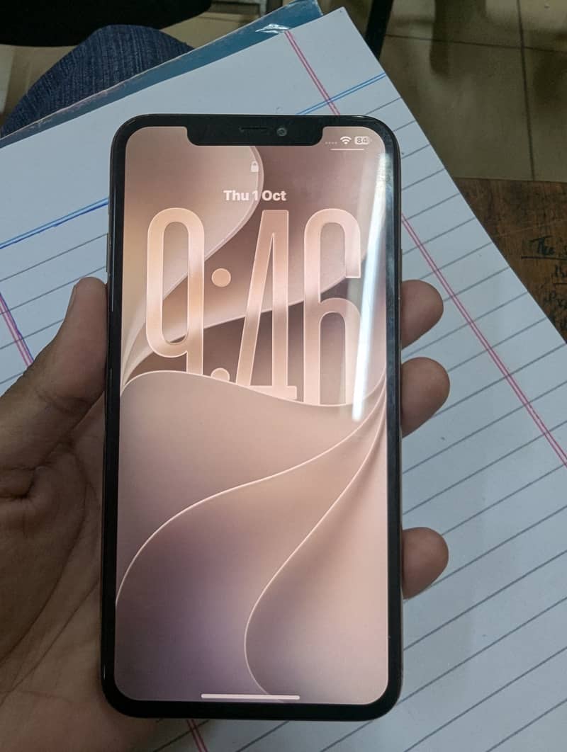 Apple iPhone 11 Pro Max 2