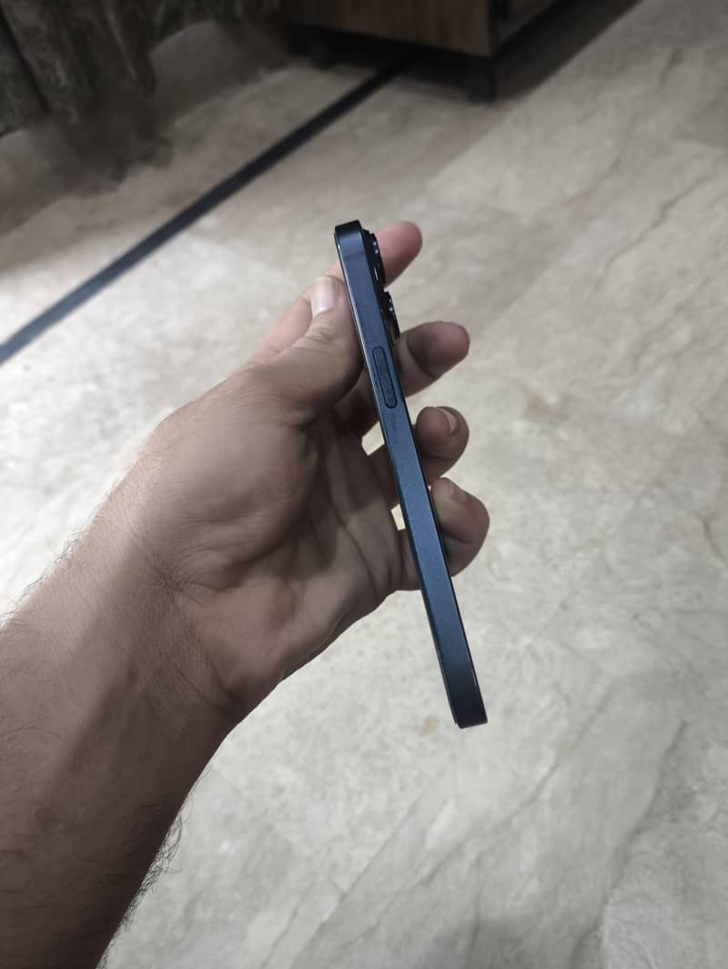 Apple iPhone 14 1