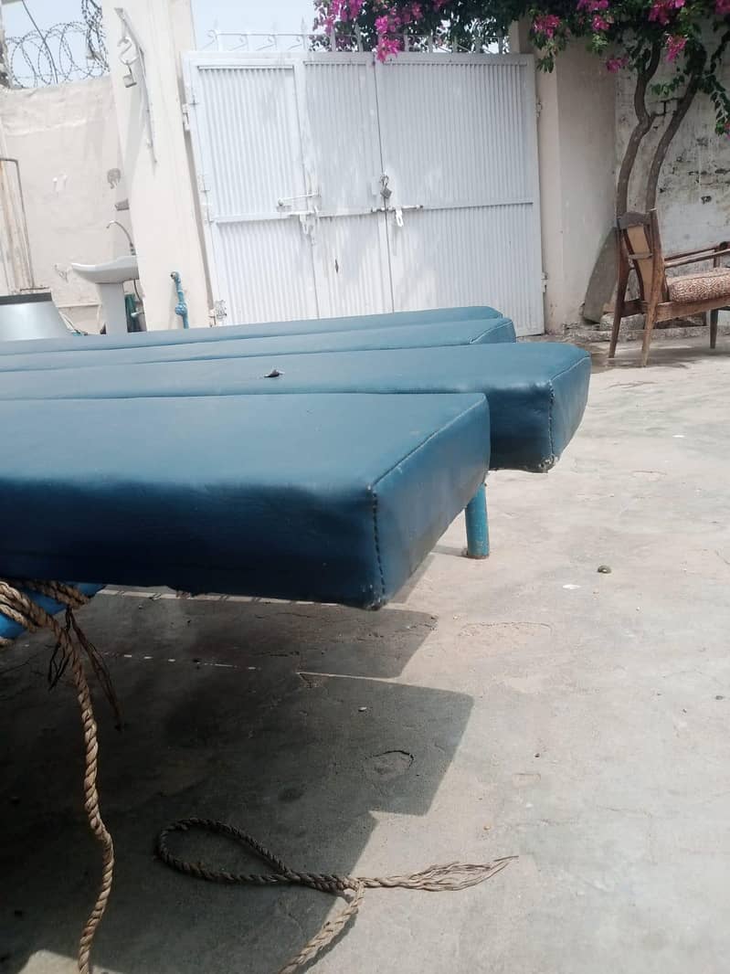 bench 0