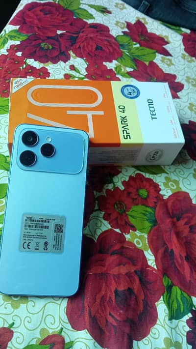 Tecno spark 40