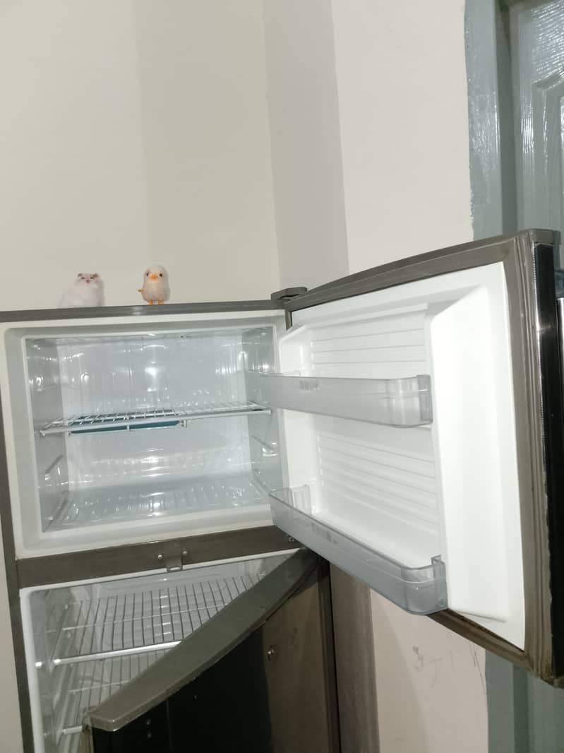 Dawlance medium size model 9170 4