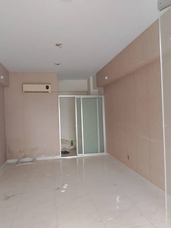 SHOP FOR RENT - Shops - Offices - Commercial Space - 1119992622