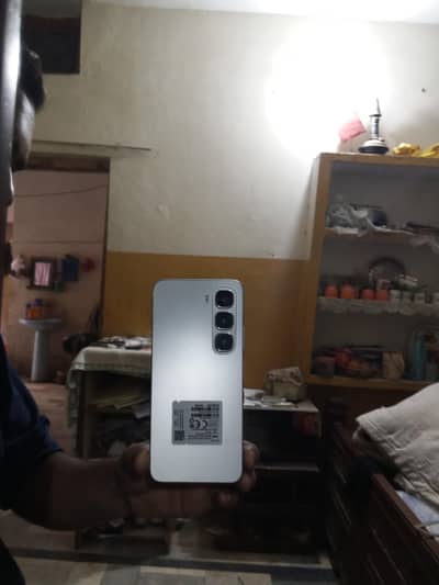 Infinix Hot 60i
