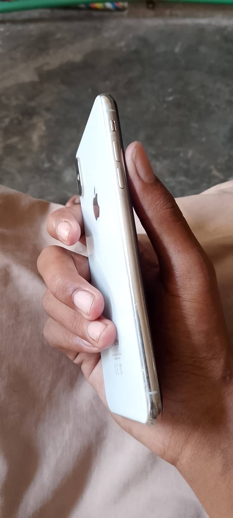 Apple iPhone X 6