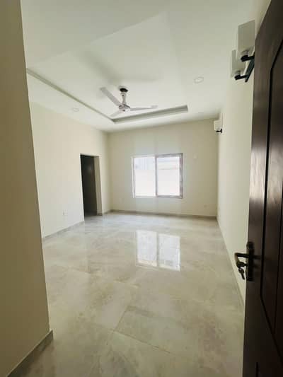 In Falcon Complex New Malir House Sized 500 Square Yards For Sale