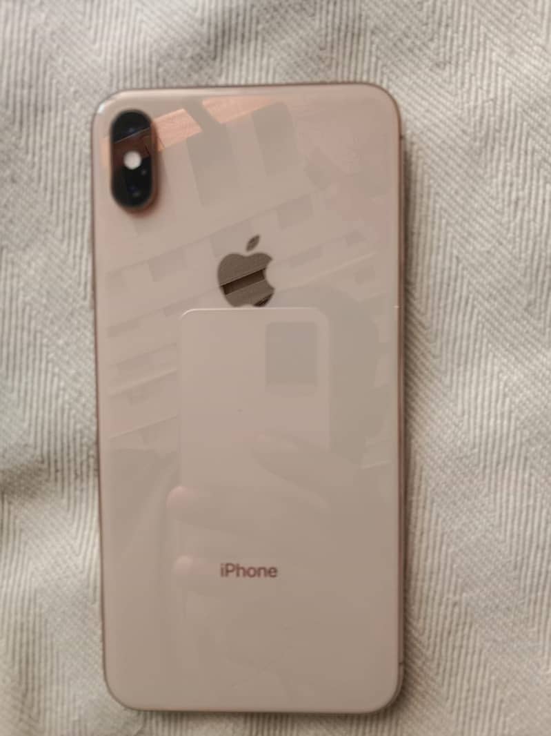 Apple iPhone XS Max 2