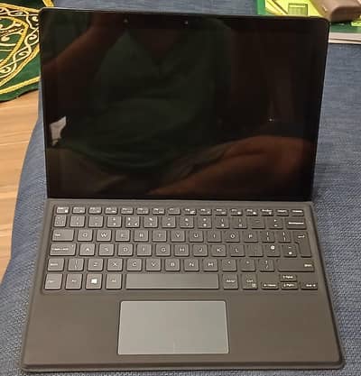 Dell latitude 5290 8 gen core i5 16GB Ram 256 GB Ssd 9/10 condition.