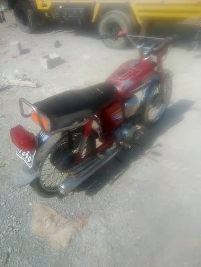 Yamaha 4 stroke 100cc