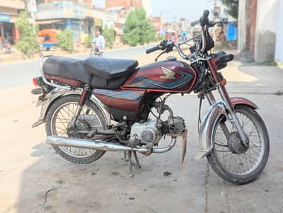 Honda CD70 2019