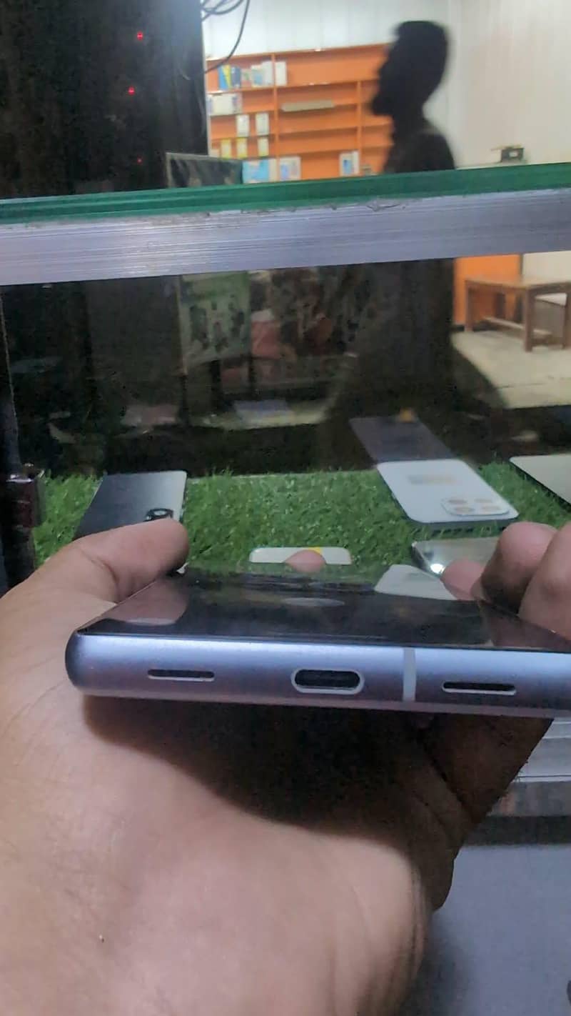 Google Pixel 7a 3