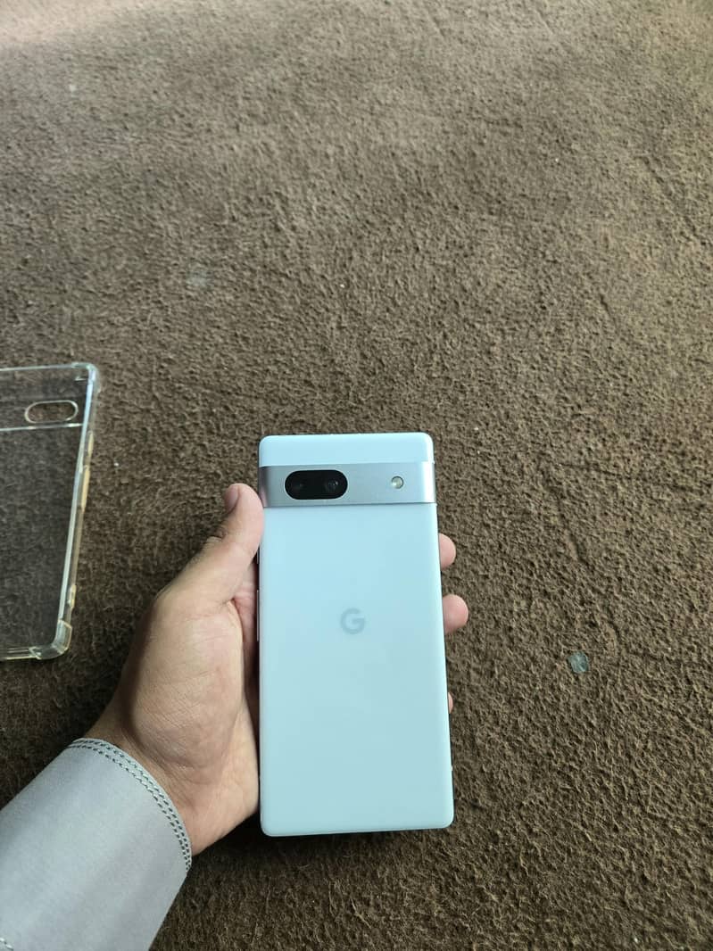 Google Pixel 7a 1