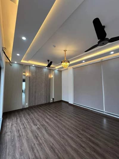 Brand New 1 Kanal House For Sale