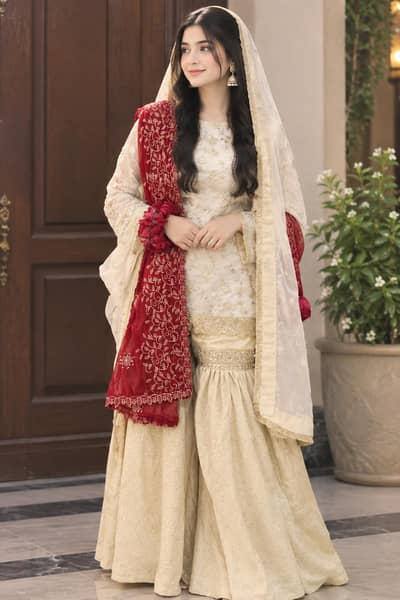 Beautiful Cream Bridal Dress – Rs. 10,000/-