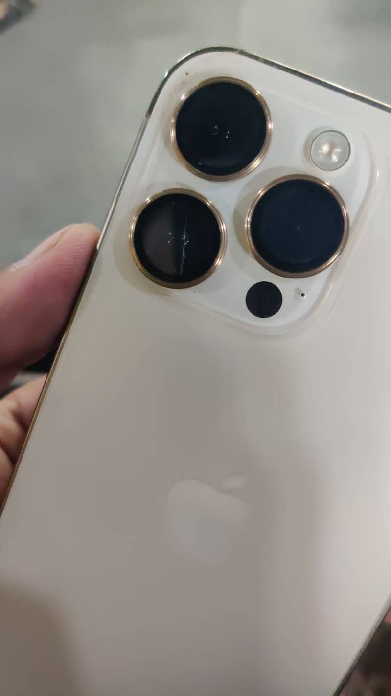 Apple iPhone 14 Pro Max 2