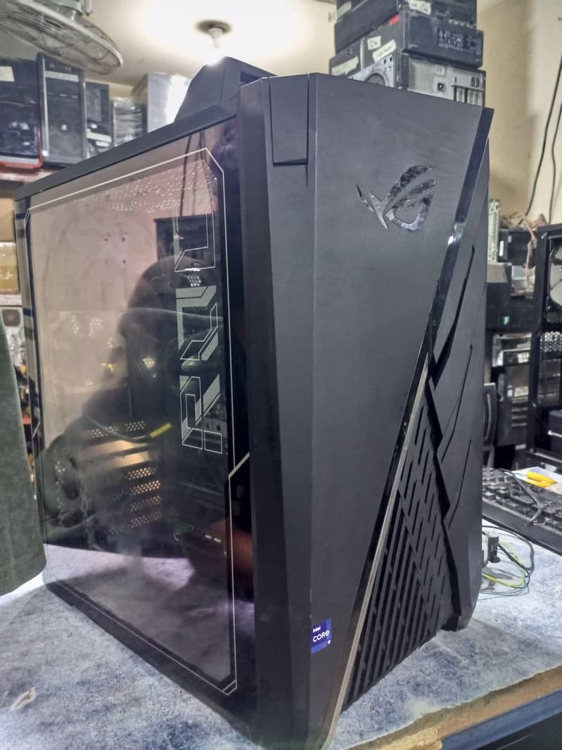 ASUS ROG STRIX. complete build. 3