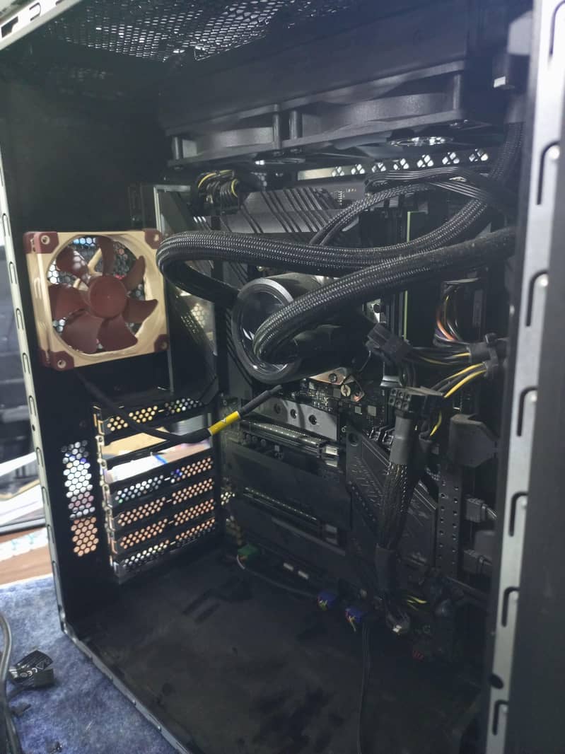 ASUS ROG STRIX. complete build. 4
