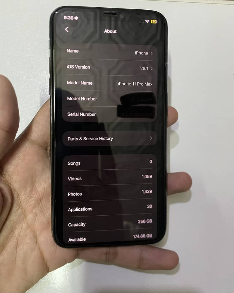 iPhone 11 Pro Max (scratch less) 5