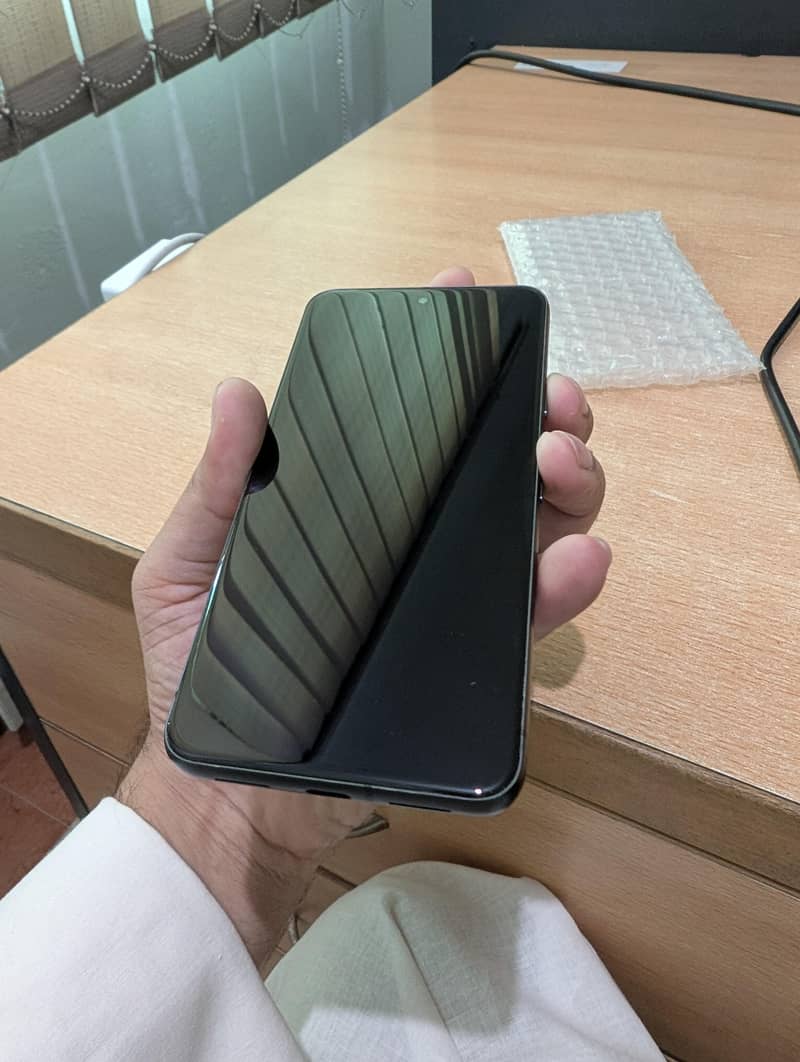 Google Pixel 8 2