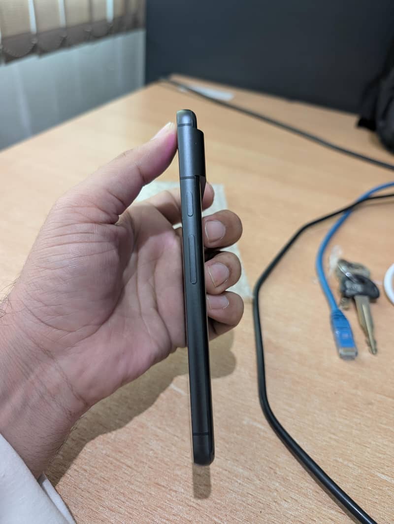 Google Pixel 8 7
