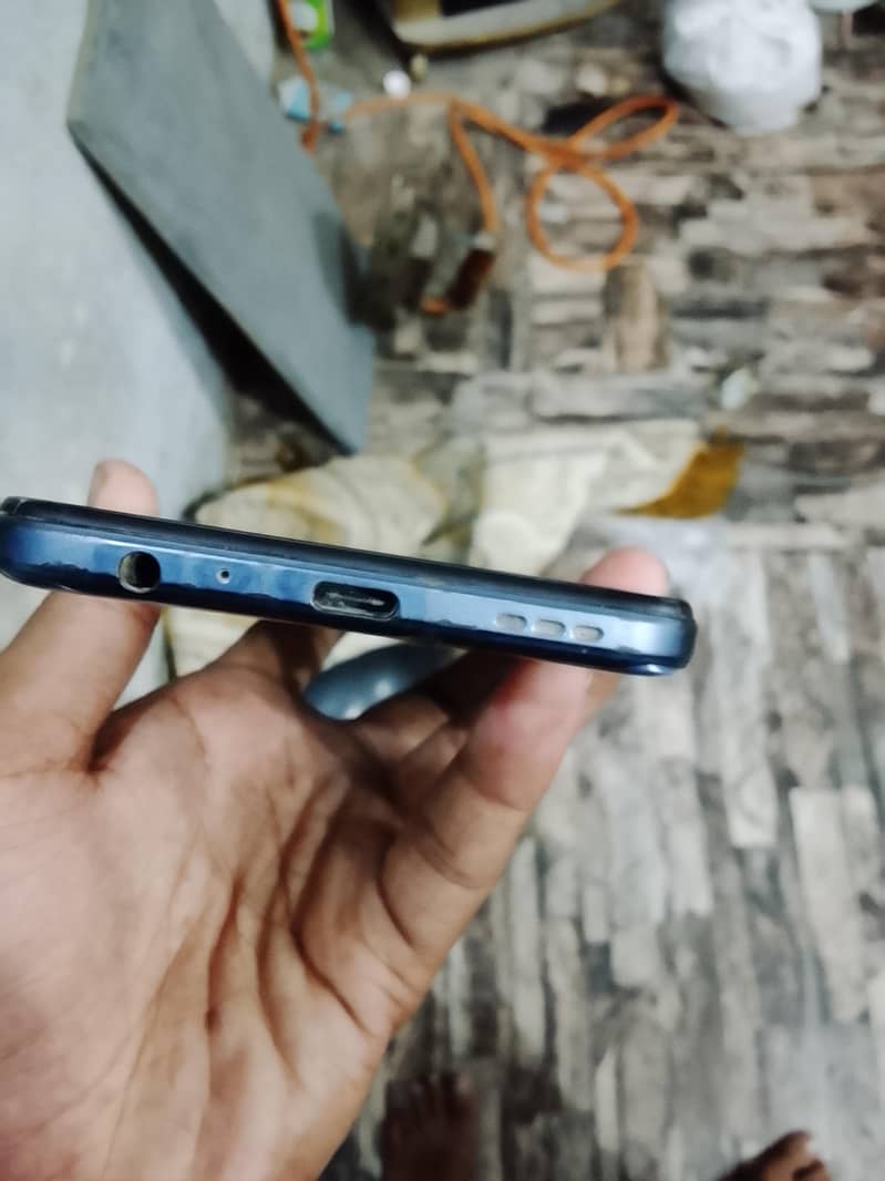 Tecno Camon 18t wid box 4