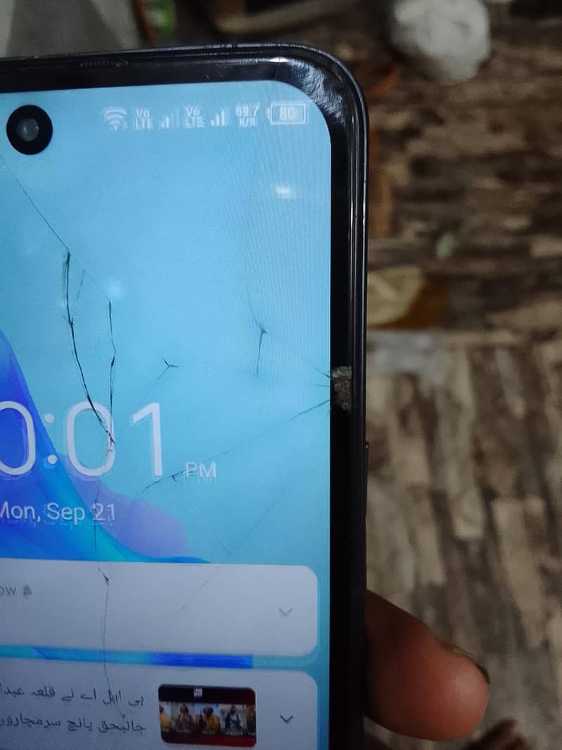 Tecno Camon 18t wid box 5