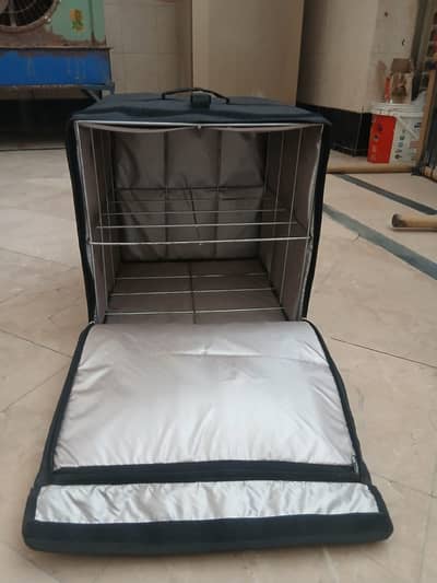 Premium Insulated Thermal Food & Pizza Delivery Bag – Like New