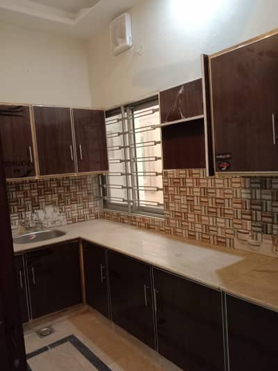 7 MARLA LOWAR PORTION LIKE NEW
