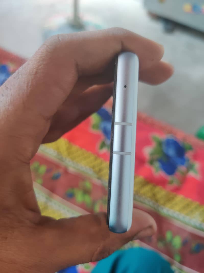 Google Pixel 7a 3