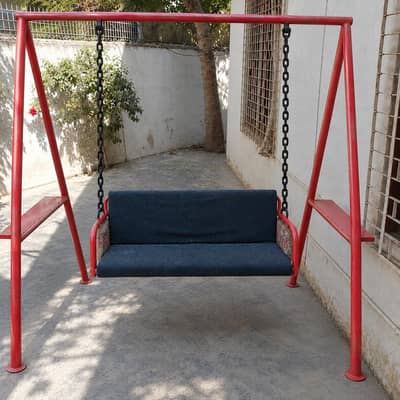 Heavy-Duty 2-Seater Metal Garden Swing – Red – Used Condition