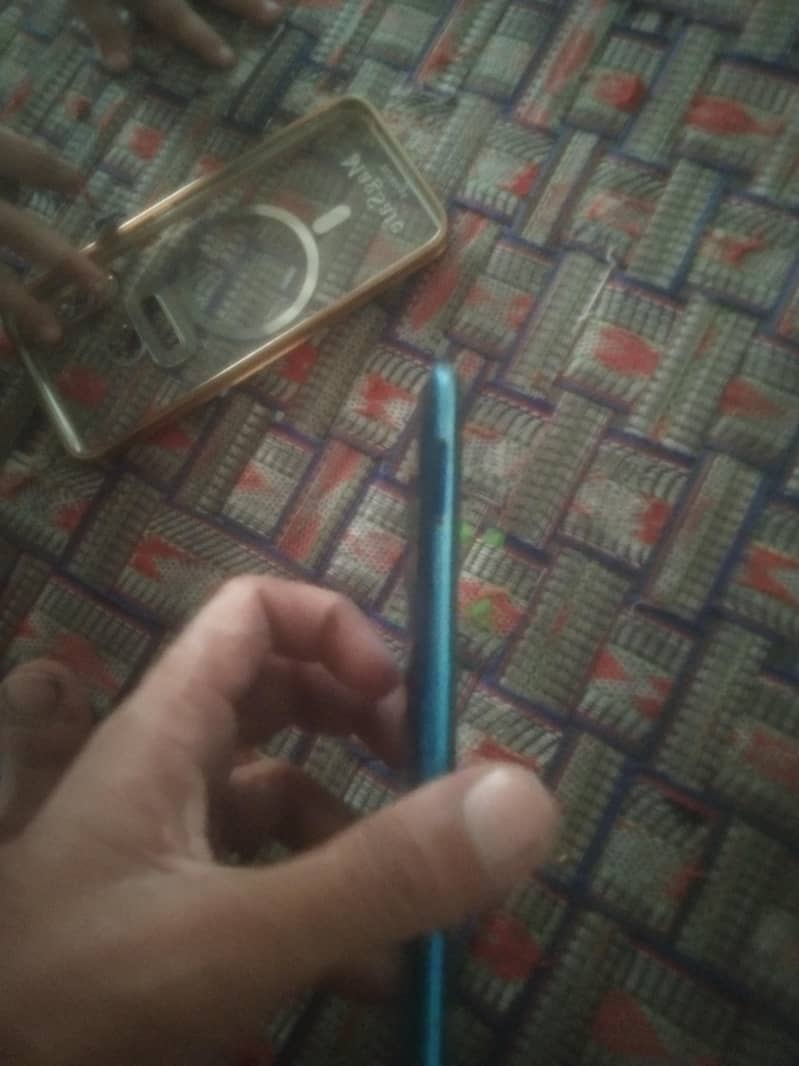 Tecno Spark 4 3
