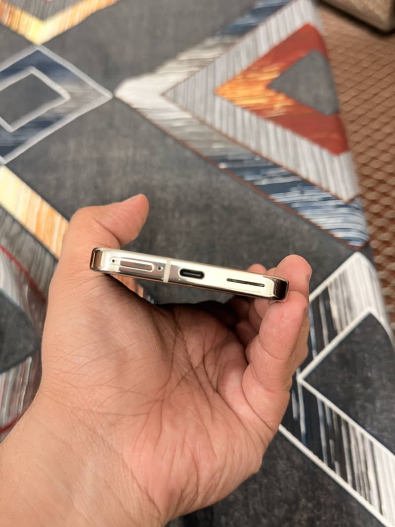 Google Pixel 9 Pro 3