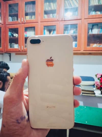 Apple iPhone 8 Plus