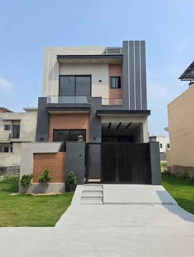 5 Marla House For Sale In Paragon City Lahore