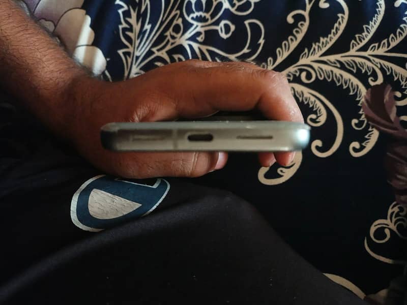 Google Pixel 8 1