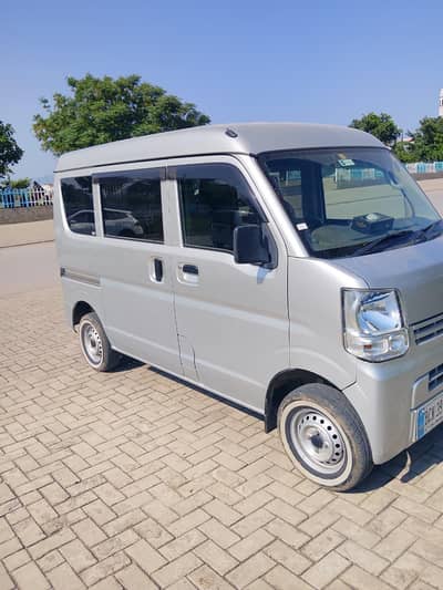 Nissan Clipper 2018
