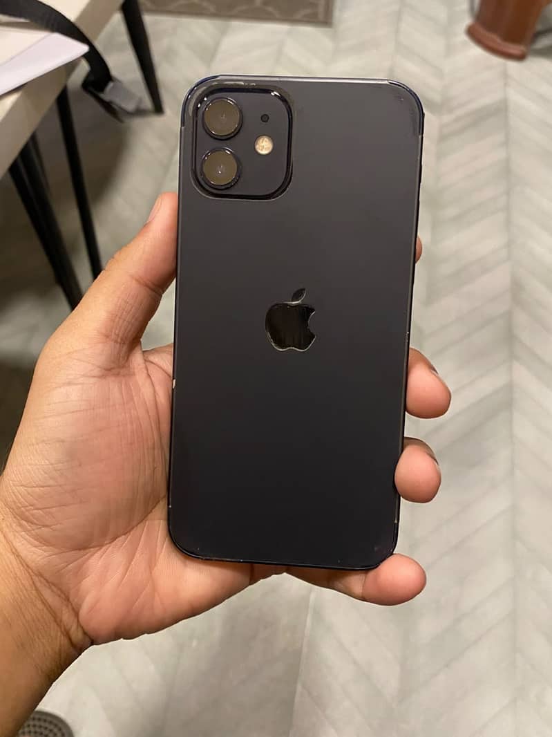 Apple iPhone 12 0